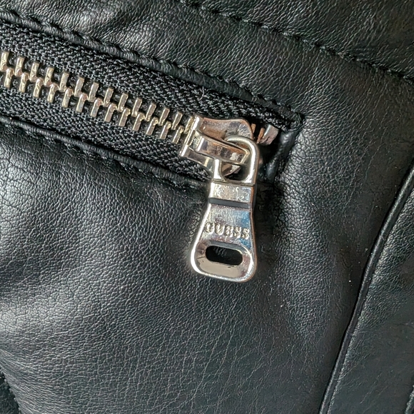 GUESS Faux Fur Black Zip Up Vest Size Medium Glam Punk Rock NYE - Picture 4 of 14